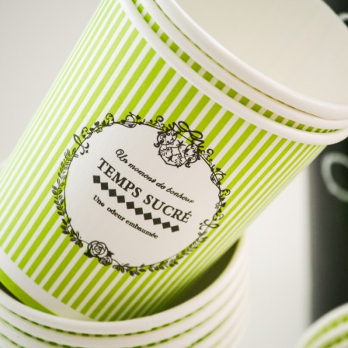 Πράσινα ριγέ vintage χάρτινα ποτήρια 10-pack