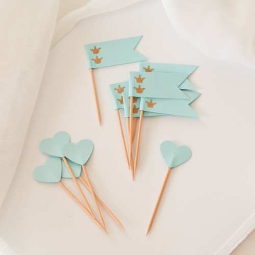 Cupcake Toppers-Γαλάζιες Καρδιές Και Σημαίες-Hand Made by Ministry Of Art (6pcs)
