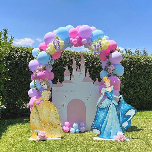 Παιδικό Πάρτυ Πριγκίπισσες Disney - Κάστρο, Φιγούρες & Σύνθεση Μπαλονιών (Backdrop Για Ενοικίαση)